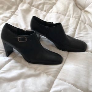 NWOT Black leather shoe boot.
